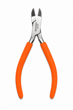 Designs Wire - Exclusive Cutter